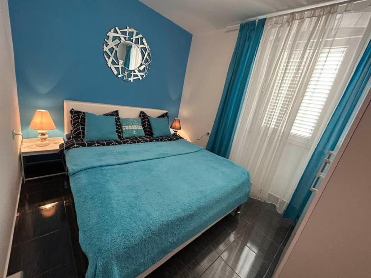 Apartment Decumana Krk Town Eksteriør billede